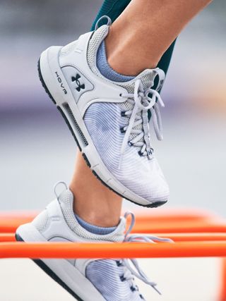 Under Armour Hovr Rise 2 lifestyle