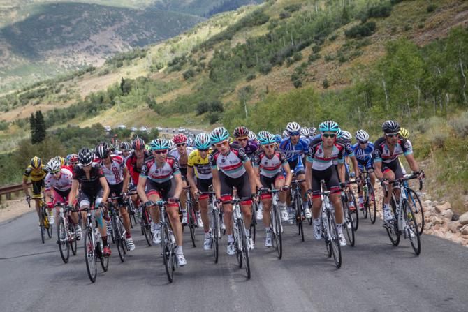The main field hits the base of the first climb.
