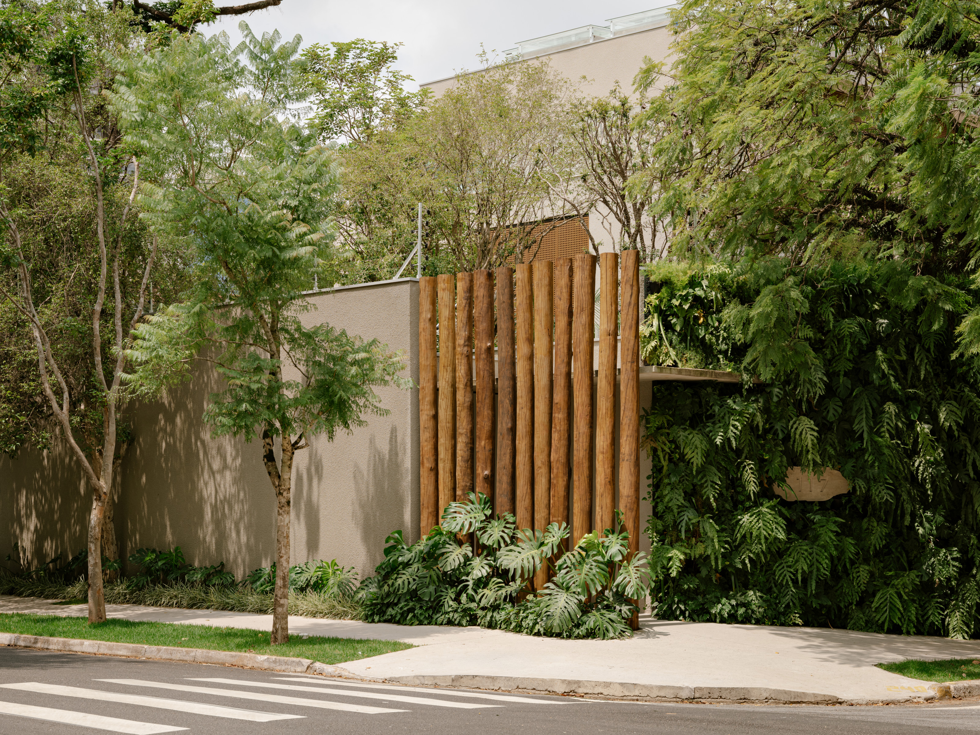 The street entrance to the FR House