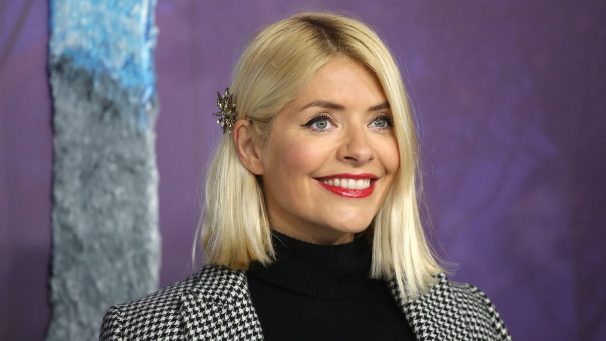 Holly Willoughby swears by this secret hack that gets her son to sleep ...