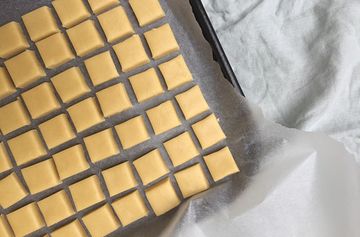 Biscuit Board Games: What Are They And How Can You Make Them? | GoodtoKnow