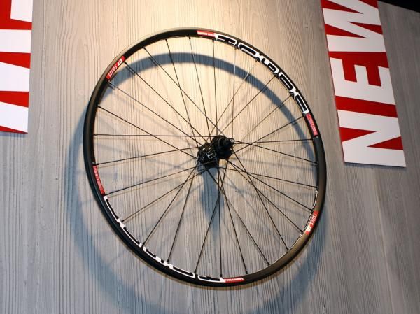 The new X 1600 mountain bike wheels feature DT Swiss's new 350-series hubs and 24mm-wide alloy rims.