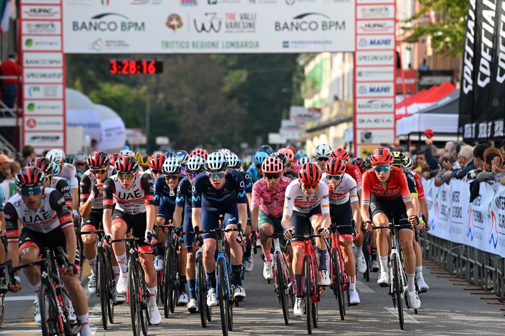 VARESE ITALY OCTOBER 04 LR Tadej Pogacar of Slovenia and UAE Team Emirates Enric Mas Nicolau of Spain and Movistar Team sof United States and Movistar Team Johan Esteban Chaves Rubio of Colombia and Team EF Education Easypost Giulio Ciccone of Italy and Team Trek Segafredo and Michel Ries of Luxembourg and Team Arka Samsic compete during the 101st Tre Valli Varesine 2022 a 1963km one day race from Busto Arsizio to Varese 377m TreValliVaresine on October 04 2022 in Varese Italy Photo by Dario BelingheriGetty Images