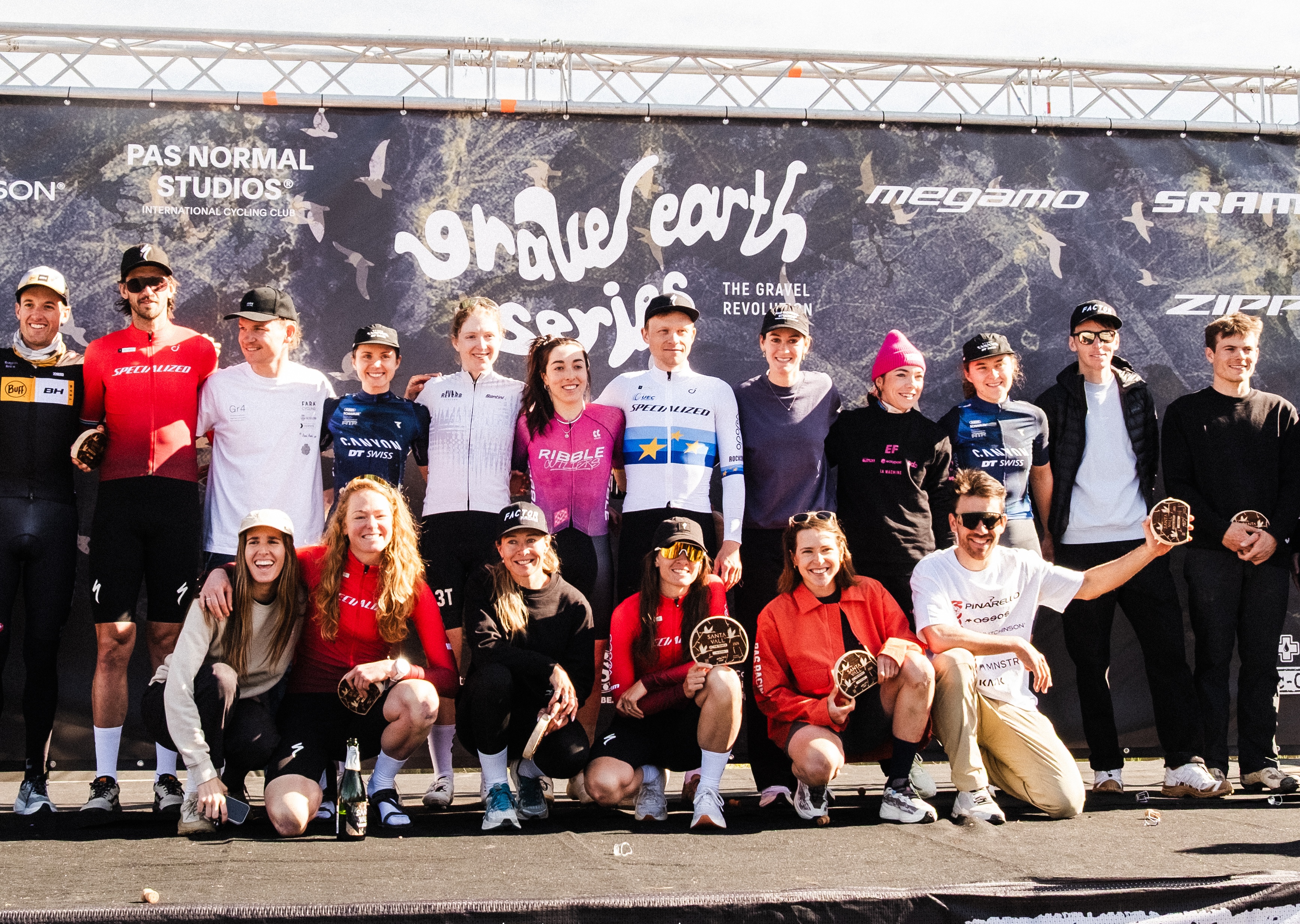 Santa Vall provided the first points of the 2026 season in the Gravel Earth Series