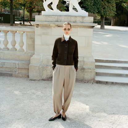 Aritzia campaign imagery of models