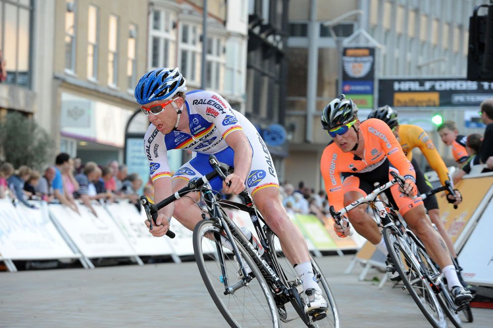 Raleigh win sixth round of Tour Series | Cycling Weekly