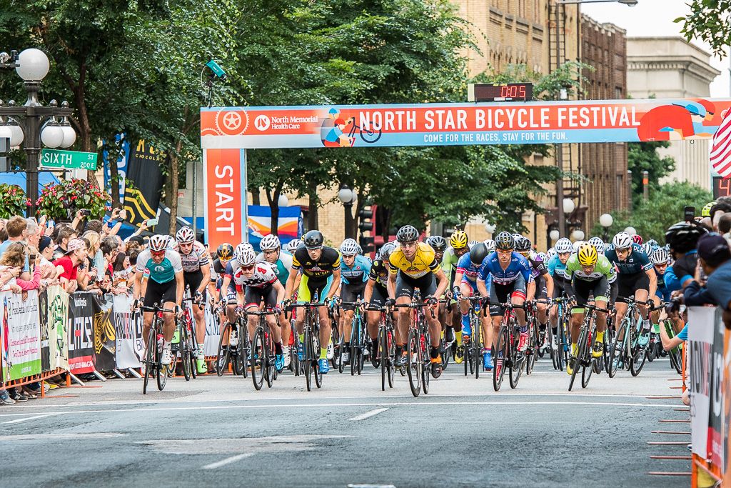 A small break consisting of Steve Fisher (Canyon Bicycles-Shimano-Specialized), Evan Bybee