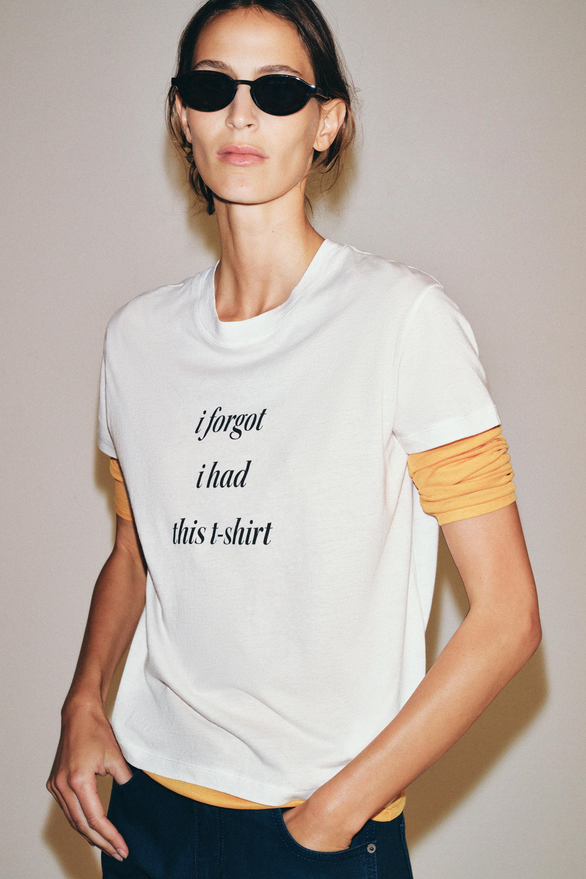 Fluid Text T-Shirt - White - S