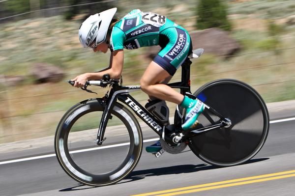 Erine Willock (Webcor) during her stage winning ride.