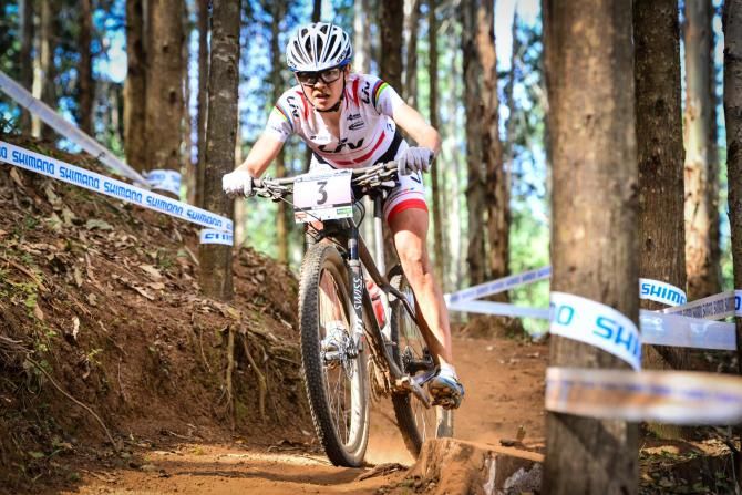 Former winner in Pietermaritzburg and former World Champion Maja Wloszczowska was chasing Liv Pro XC Team team-mate Jolanda Neff throughout