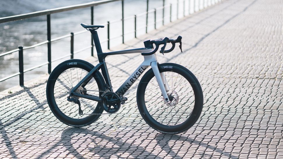 I spent 20 hours testing the new Van Rysel RCR-F and it’s better than ...