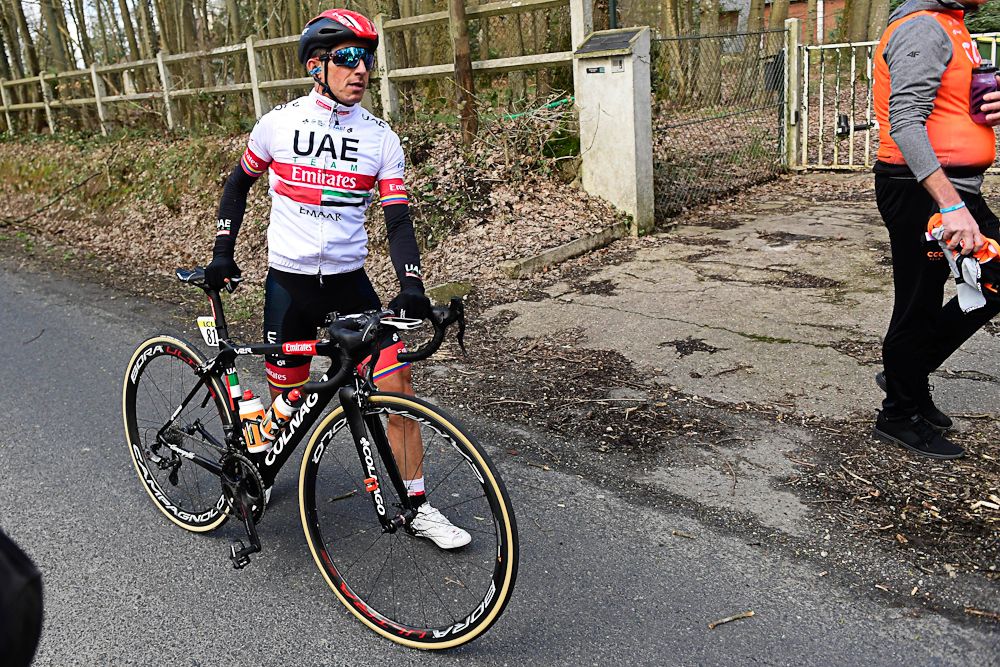 Sergio Henao (UAE - Team Emirates) crashed during stage 1 at Paris-Nice and lost 4:31