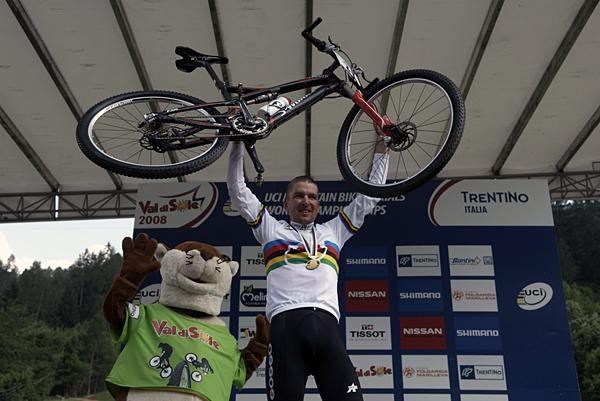 Specialized almost didn't allow Sauser to run the new Epic