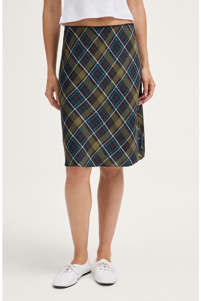 Picot Trim Slip Skirt