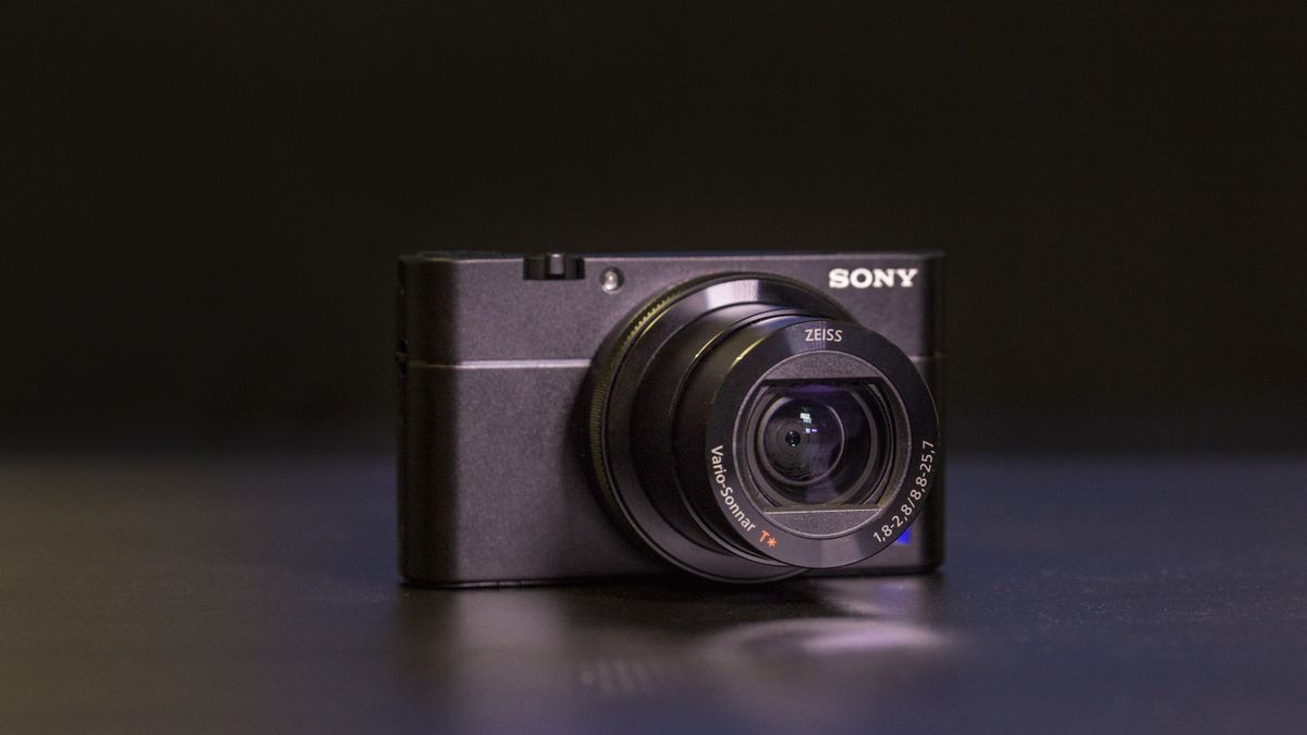 Sony RX100 V Camera Review