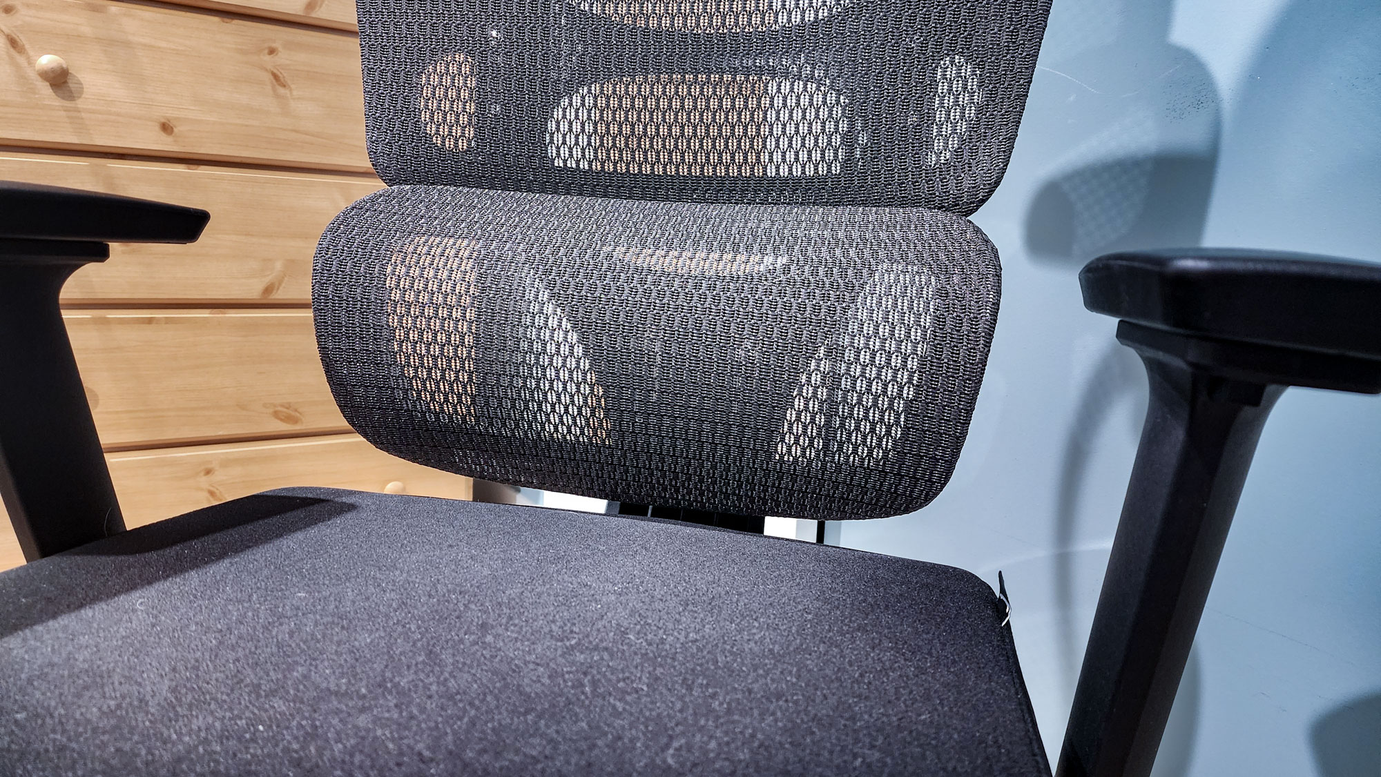 Eureka Axion gaming chair back rest