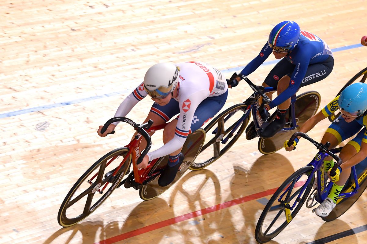 2020 UEC Track European Championships Plovdiv 4th Day 14112020 Points Race Women Kate Archbold Great Britain Silvia Zanardi Italy photo Dario BelingheriBettiniPhoto2020