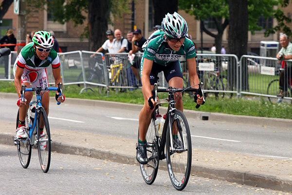 Mara Abbott (Webcor) leads Fabiana Luperini at the Montreal World Cup
