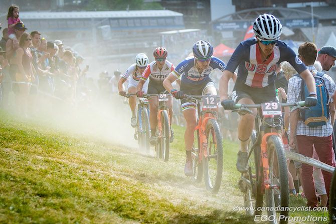 Lea Davison (Team USA) and Catharine Pendrel (Clif Pro)