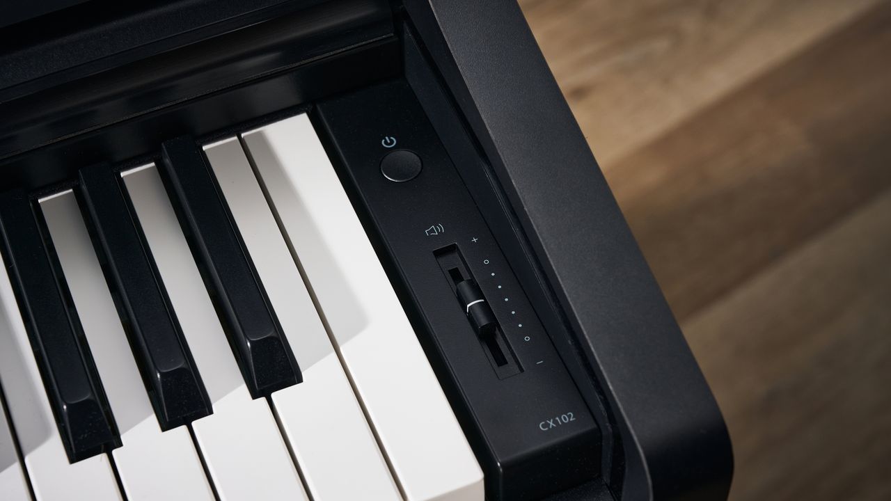 Kawai CX102