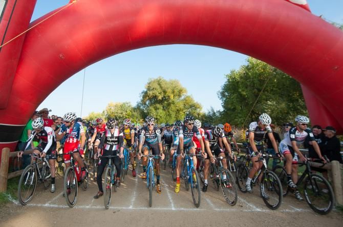 At the startline and gettin ready to getter done. Boulder Cup.