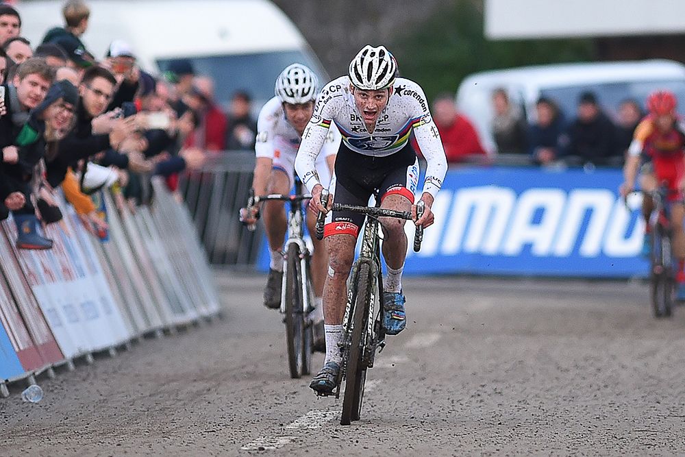 Mathieu van der Poel out sprints Wout van Aert for the win in Namur.