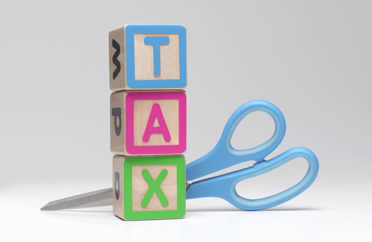Pensions tax relief top-up to help low earners