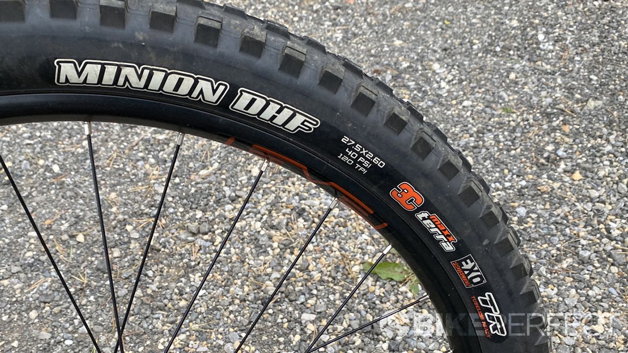 Maxxis Minion tire fitted to the Ribble HT 725 Pro