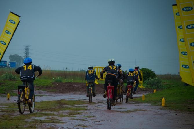 Qhubeka street racing in Vosloorus