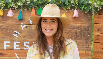 Header image of Lisa Snowdon