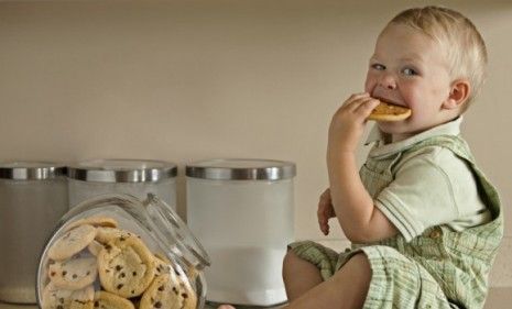 Toddlers who ate diets high in fat and sugar were reportedly associated with lower IQ scores as they aged.