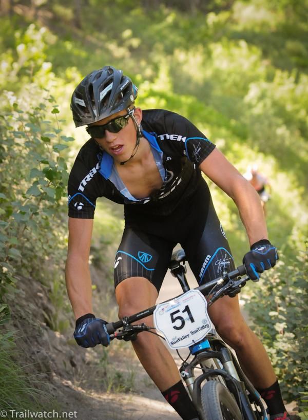 Russell Finsterwald (Subaru-Trek) descending on lap three with the race lead