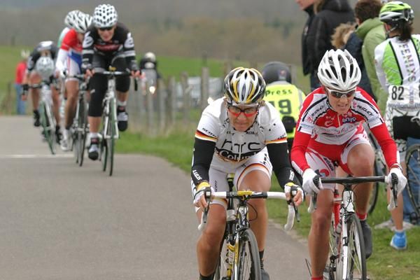 Ina Teutenberg in the breakaway.