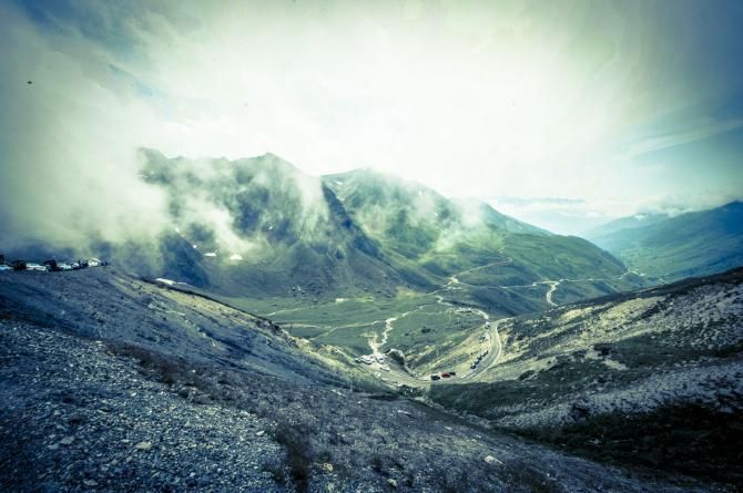 Looking down the descent of the Tourmalet as the cloud descends around us.