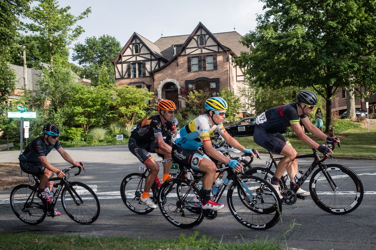The break passes through neighborhoods during todays race.