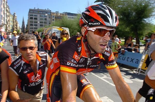 Spanish Champion Alejandro Valverde (Caisse d'Epargne) at the finish.