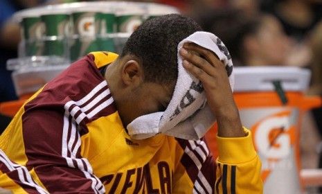 Ramon Sessions of the Cleveland Cavaliers can&amp;#039;t bare to watch his team lose last month against the Miami Heat and former team player LeBron James.