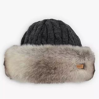 cable hat with fur trim