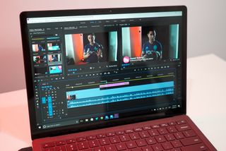 Surface Laptop Premiere Pro