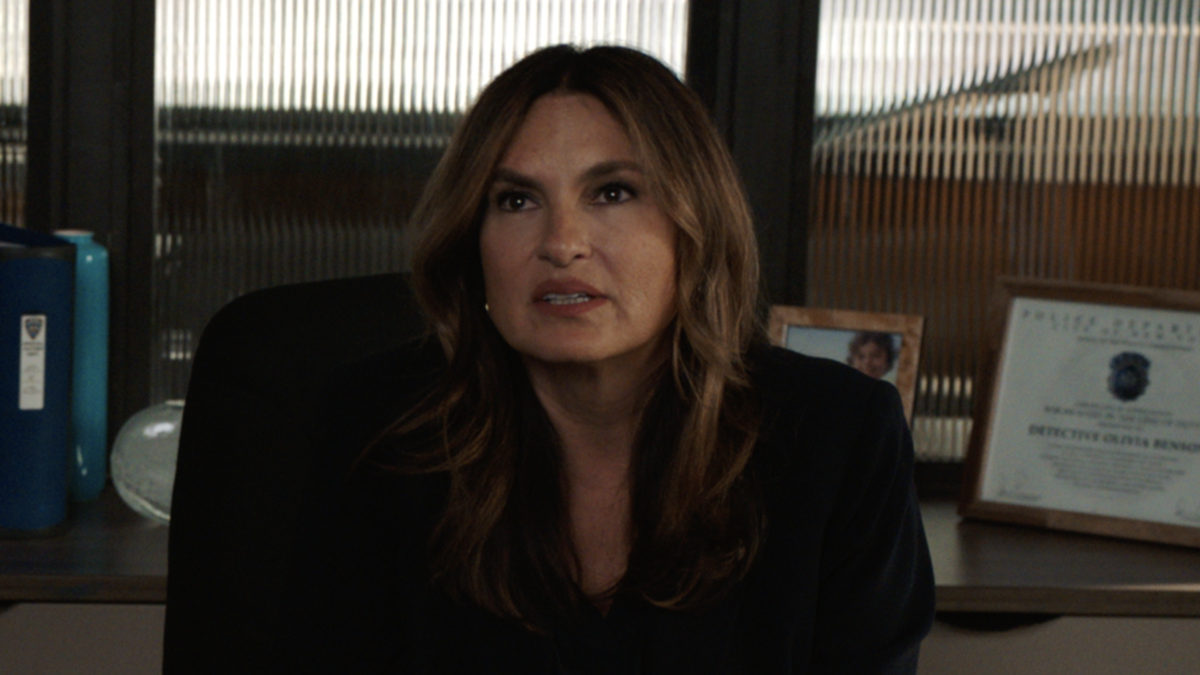 Law And Order SVU s Benson Opens Up About Burton Lowe s