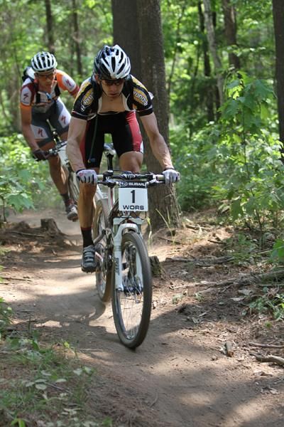 Defending BelGioioso Elite Series men's champion Brian Matter (front; Gear Grinder / Trek) took the sprint finish at the Trek Big Ring Classic, ahead of youngblood Darrin Braun (behind; Adventure 212 / Specialized).