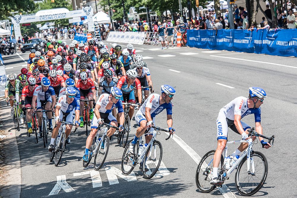 UnitedHealthcare goes to the front for the final laps