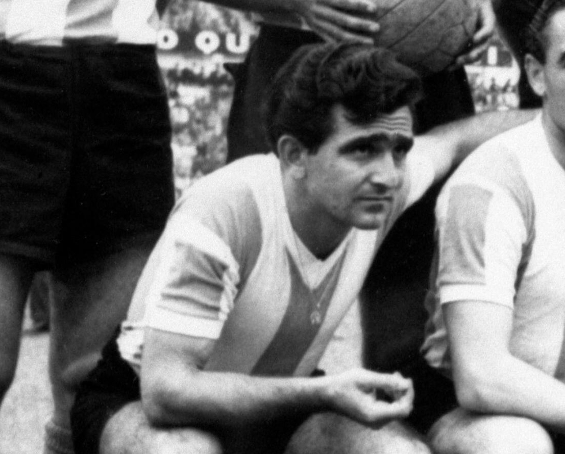 Oreste Corbatta of Argentina at the 1962 World Cup in Chile.