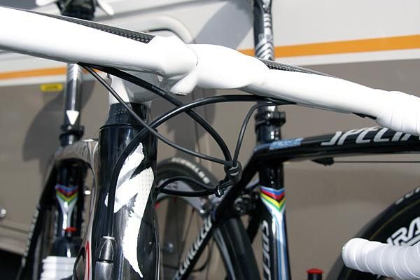 As you'd expect, there are multiple cable connections but these are necessary to facilitate internal cable routing such as on Fabian Wegmann's bike.