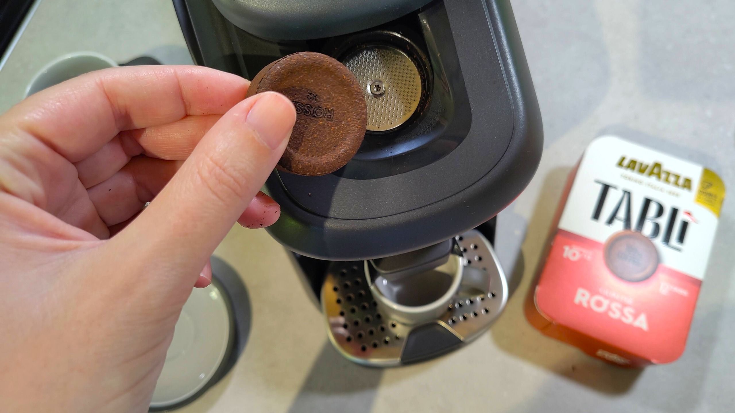 Forget pods, the Lavazza Tabli uses 100% coffee tablets — and beats Nespresso hands-down for flavor