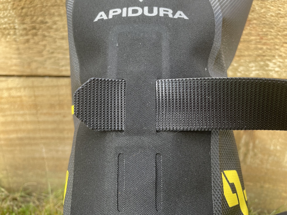 Apidura bike packing Cargo cage pack