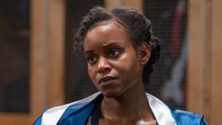 Curry talking to Tynan in the locker room after her fight in Law & Order: SVU Season 27x14