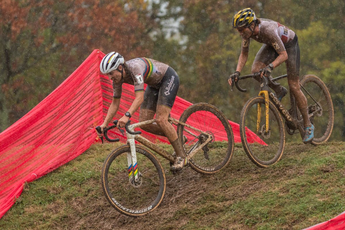 Fayettville UCI Cyclo-cross World Cup 2021 elite women's race
