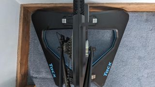 Tacx Neo 2T turbo trainer birds-eye view