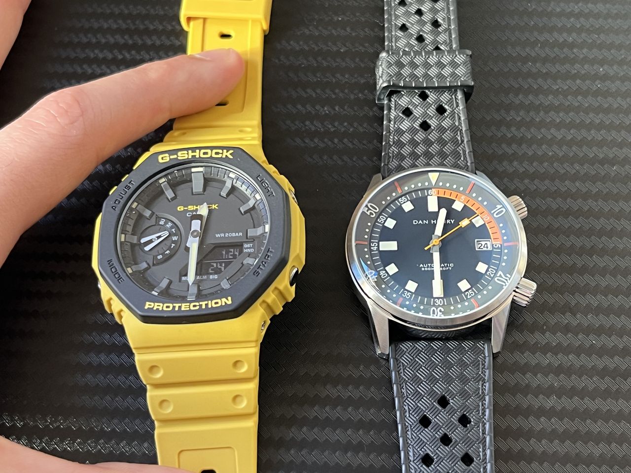 The Dan Henry 1970 dive watch in Orange colourway